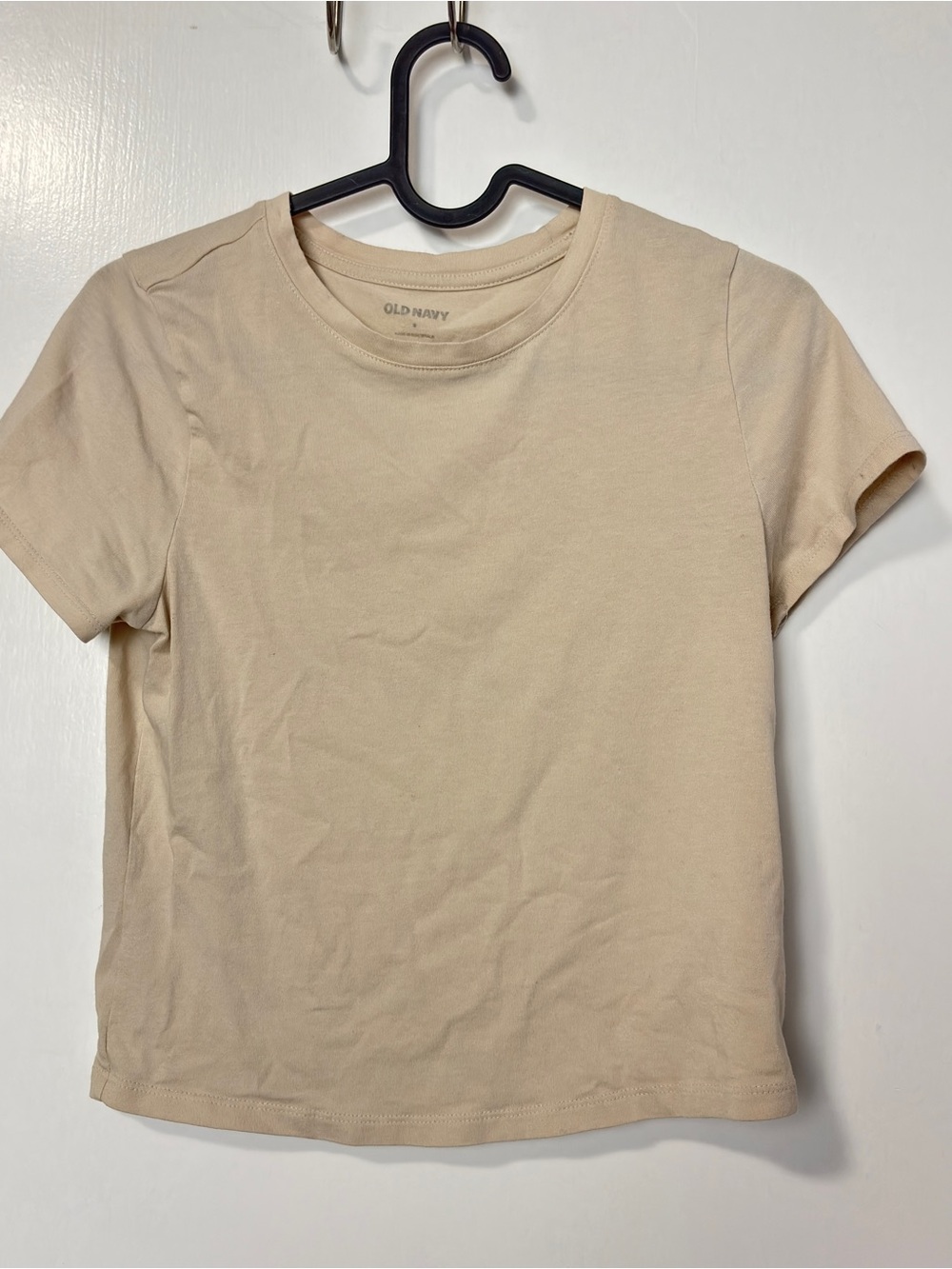 Old Navy Women’s Crewneck Tee in Light Beige